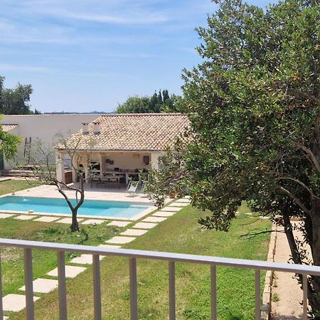 Appartement Dans Un Mas Provencal Renove Saint-Hilaire-dʼOzilhan المظهر الخارجي الصورة