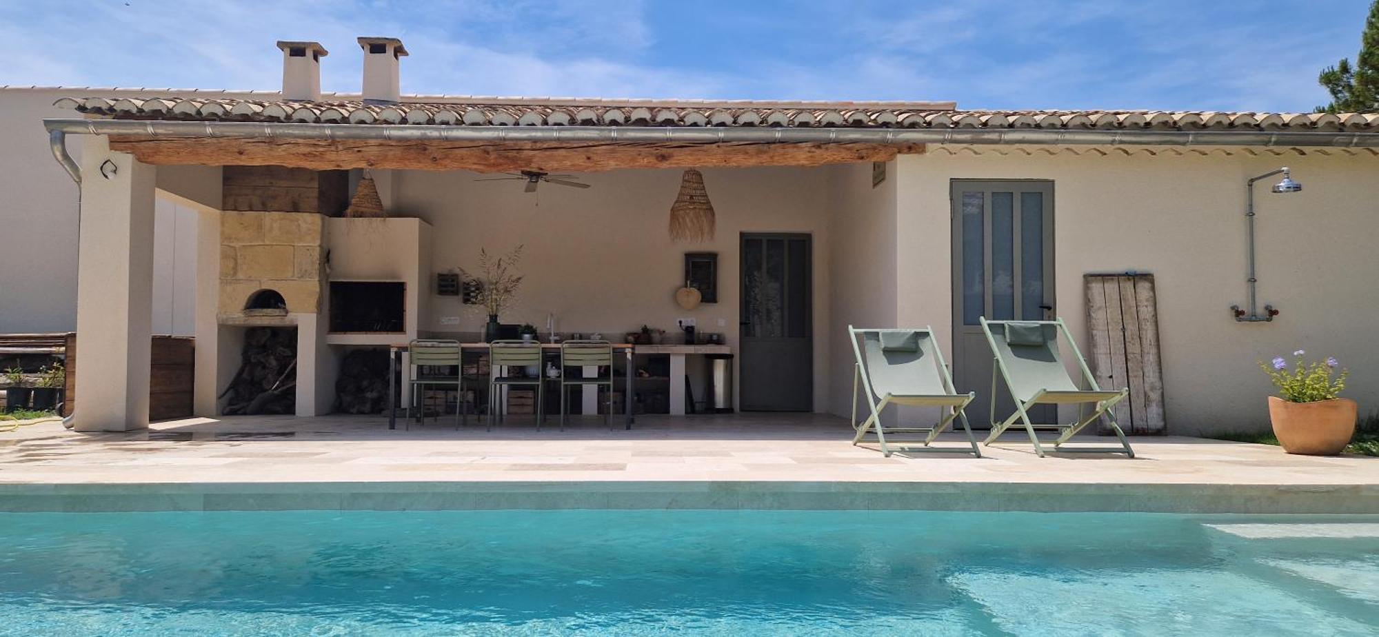 Appartement Dans Un Mas Provencal Renove Saint-Hilaire-dʼOzilhan المظهر الخارجي الصورة