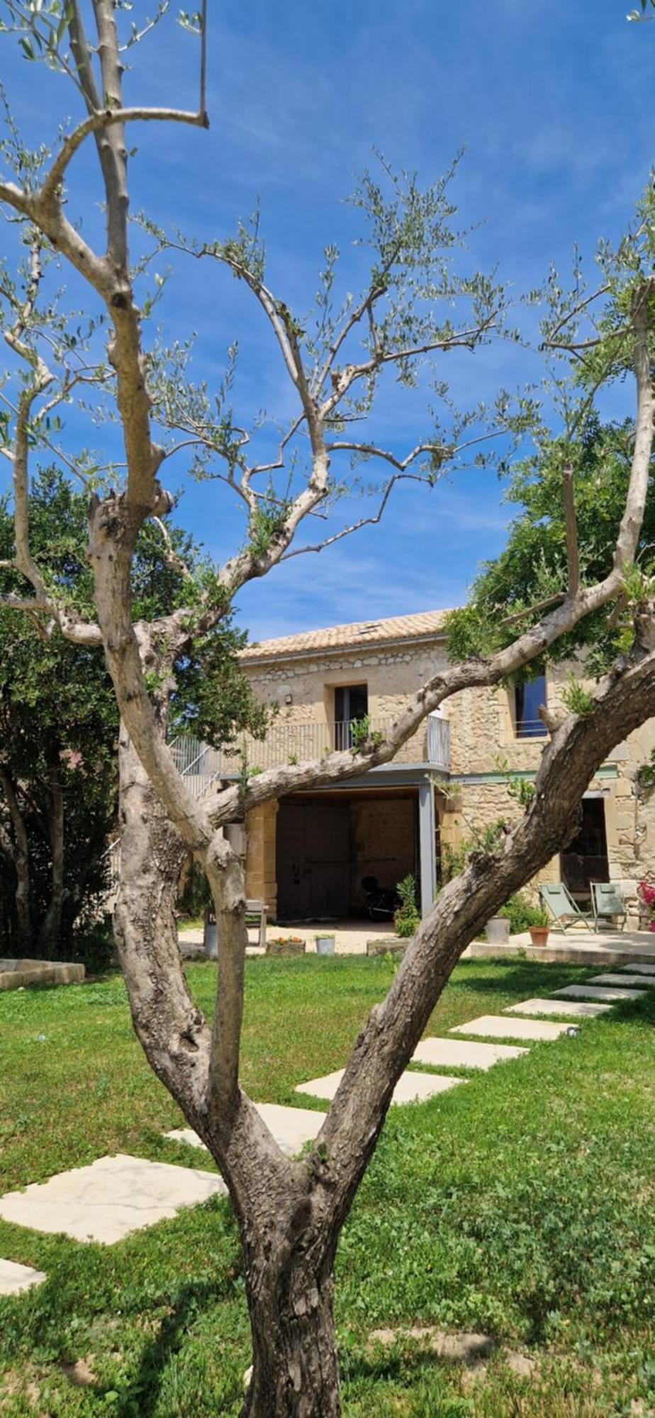 Appartement Dans Un Mas Provencal Renove Saint-Hilaire-dʼOzilhan المظهر الخارجي الصورة