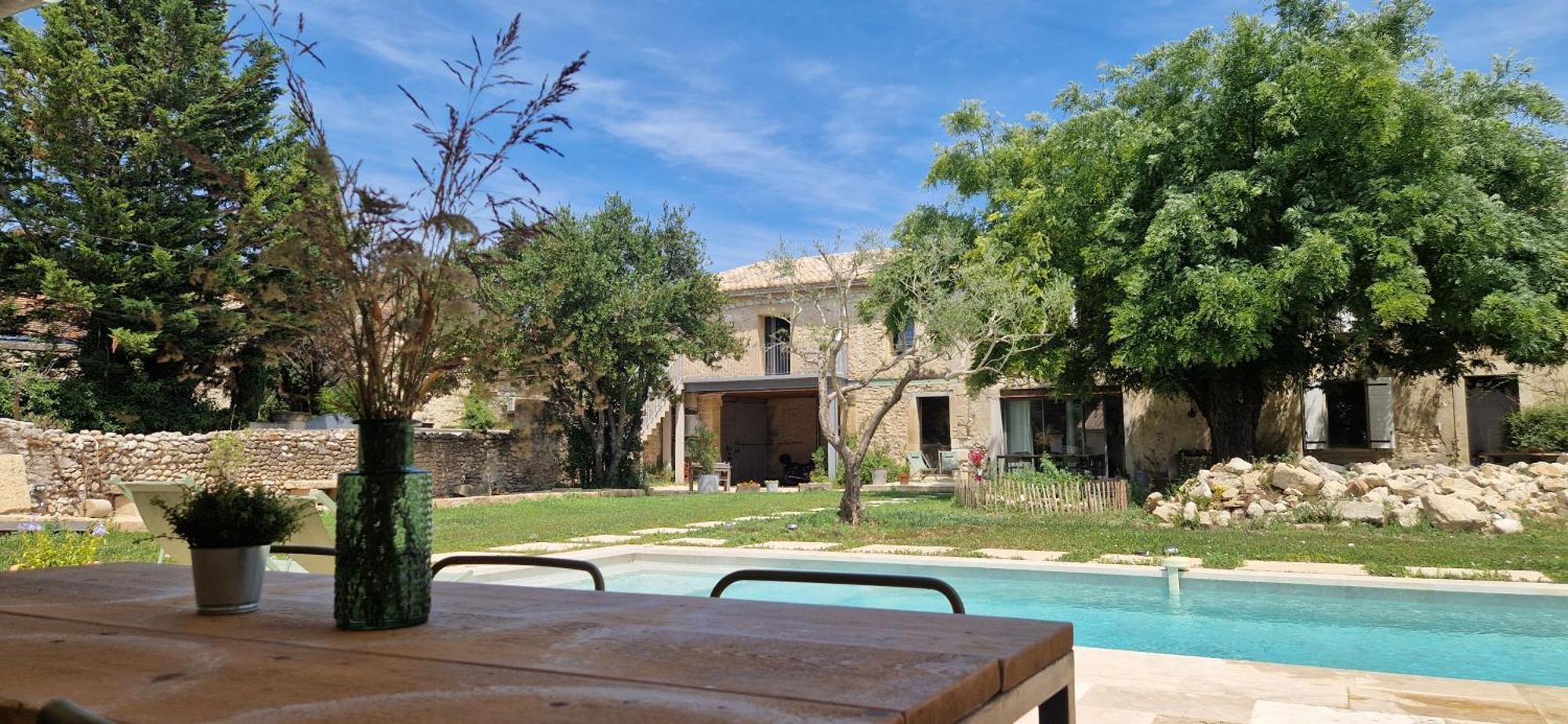 Appartement Dans Un Mas Provencal Renove Saint-Hilaire-dʼOzilhan المظهر الخارجي الصورة
